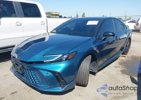 2025 Toyota Camry Xse z USA, uszkodzony, nr VIN 4T1DAACK0SU052706